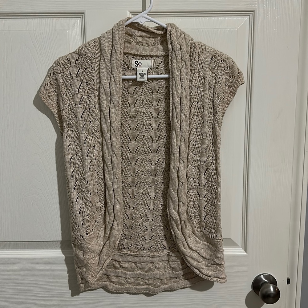 Beautiful Tan Sleeveless Cardigan Size Small